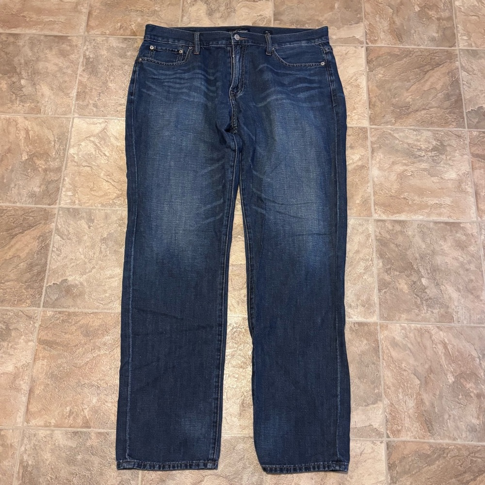 Lucky Brand Men’s 221 straight jeans size 38/34 cotton linen blend